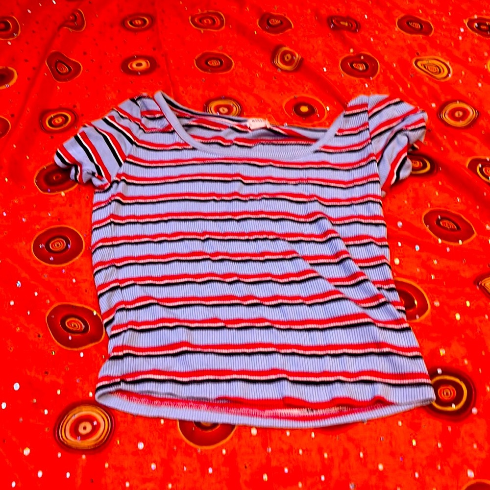 Crop top striped shirt